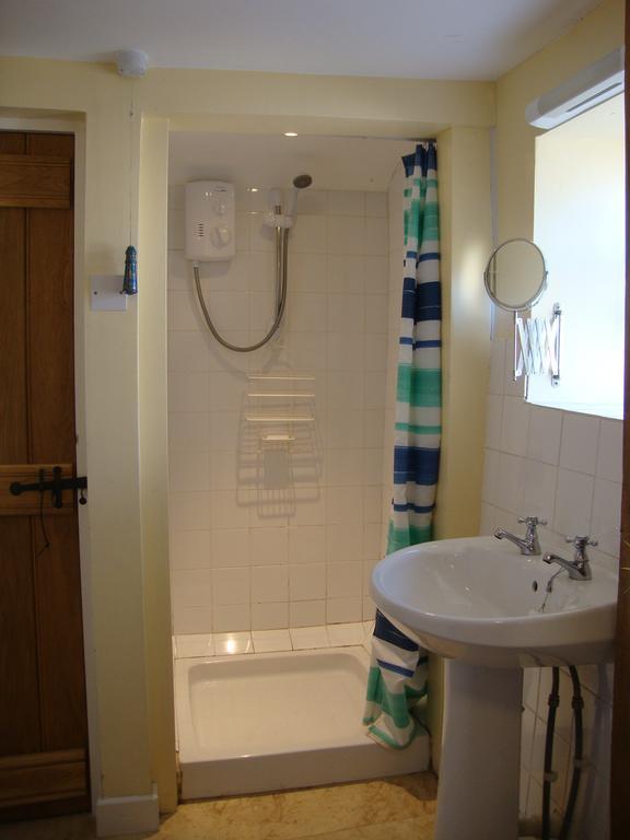Ceiros Cottage Llangammarch Wells Bagian luar foto
