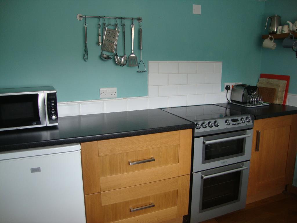 Ceiros Cottage Llangammarch Wells Bagian luar foto