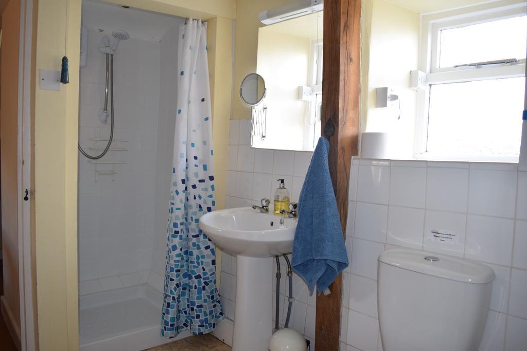 Ceiros Cottage Llangammarch Wells Bagian luar foto